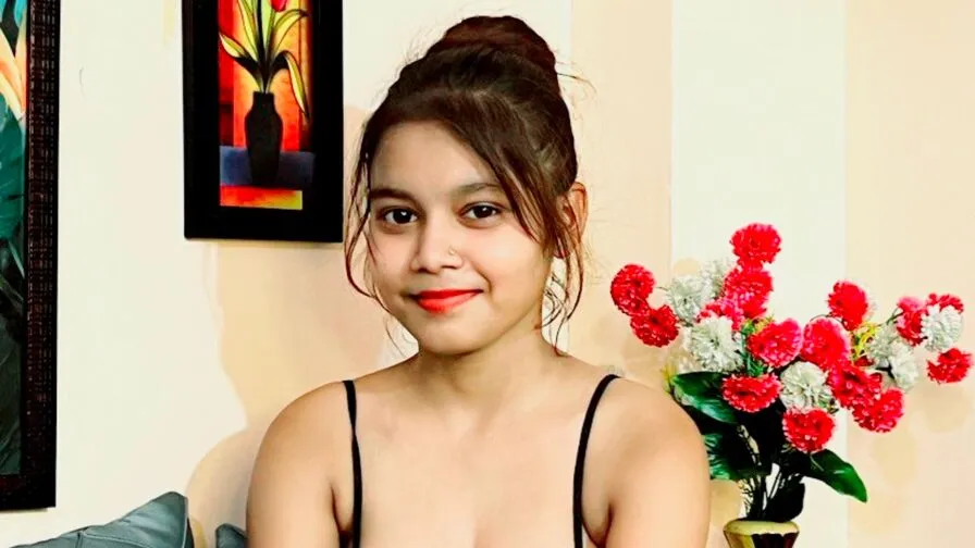 Watch AdrianaReyez Live on CamsGate AdrianaReyez - asian Cam Model Live