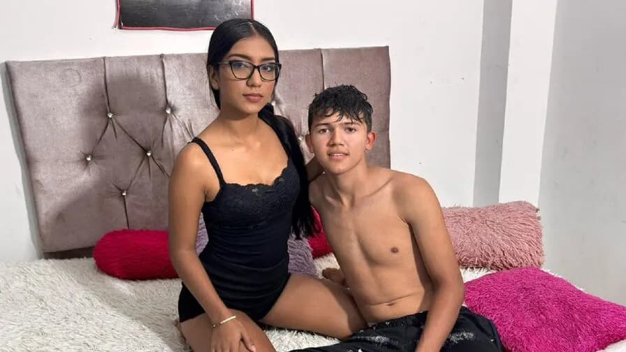 Watch AngelAndZara Live Stream AngelAndZara - Live latin Cam Show