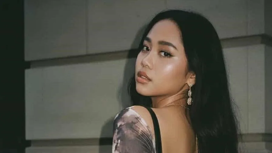 Watch BelyssaCoseco Live on CamsGate BelyssaCoseco - asian Cam Model Live