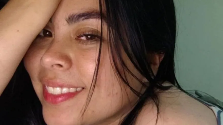 Watch DixieMichel Live on CamsGate DixieMichel - latin Cam Model Live