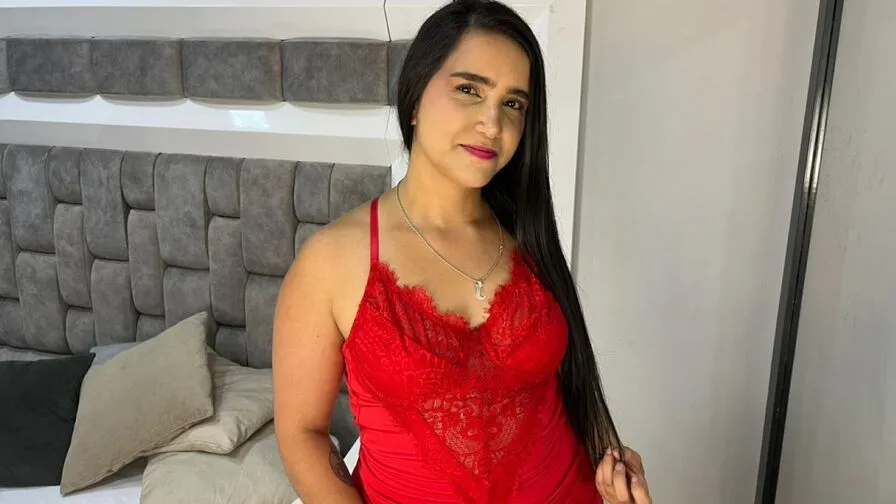 Watch IsabelaHanson Live on CamsGate IsabelaHanson - latin Cam Model Live