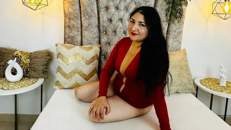 Watch JasmineCuenta Live on CamsGate JasmineCuenta - latin Cam Model Live