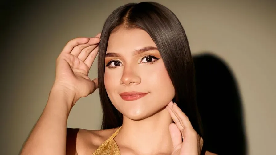 Watch JulietaMoretti Live on CamsGate JulietaMoretti - asian Cam Model Live