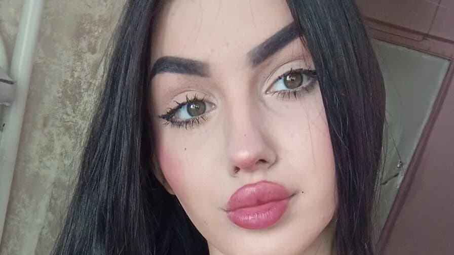 Watch KamilaBell Live on CamsGate KamilaBell - white Cam Model Live