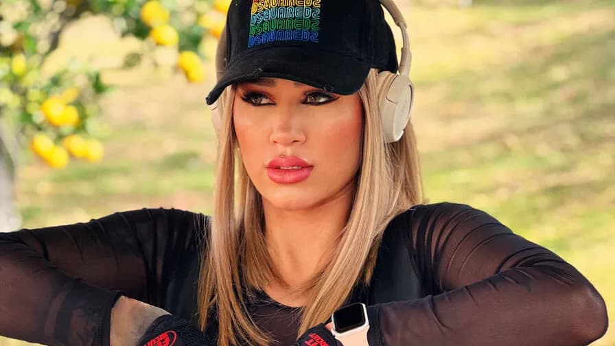 Watch KataMaegot Live on CamsGate KataMaegot - latin Cam Model Live