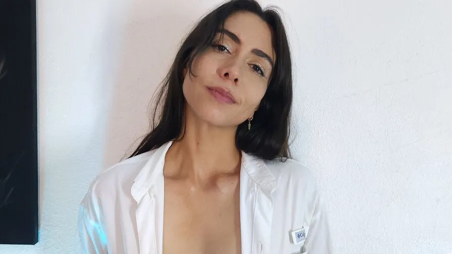 Watch LiaKosher Live on CamsGate LiaKosher - latin Cam Model Live