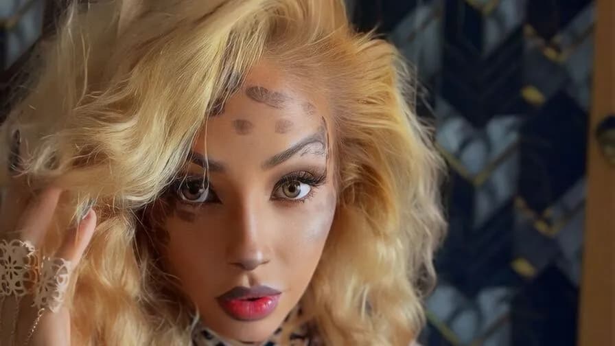 Watch LindaDu Live Stream LindaDu - Live latin Cam Show