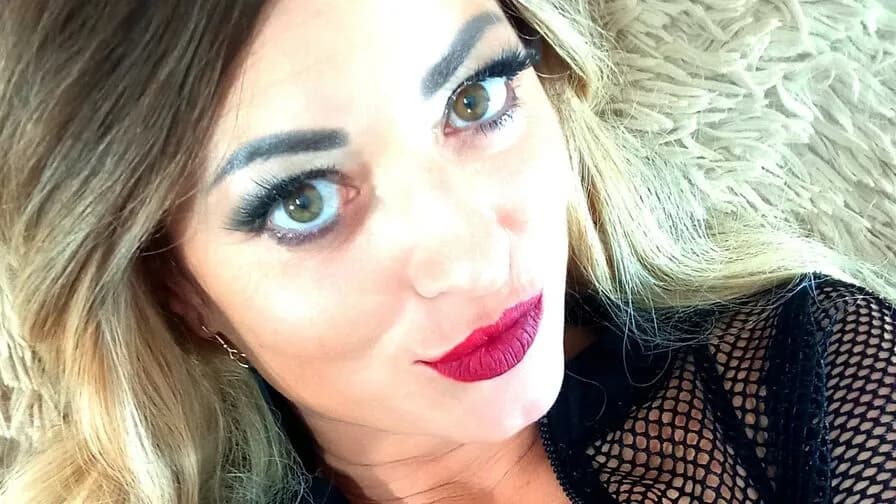 Watch LionessoneForu Live Stream LionessoneForu - Live white Cam Show