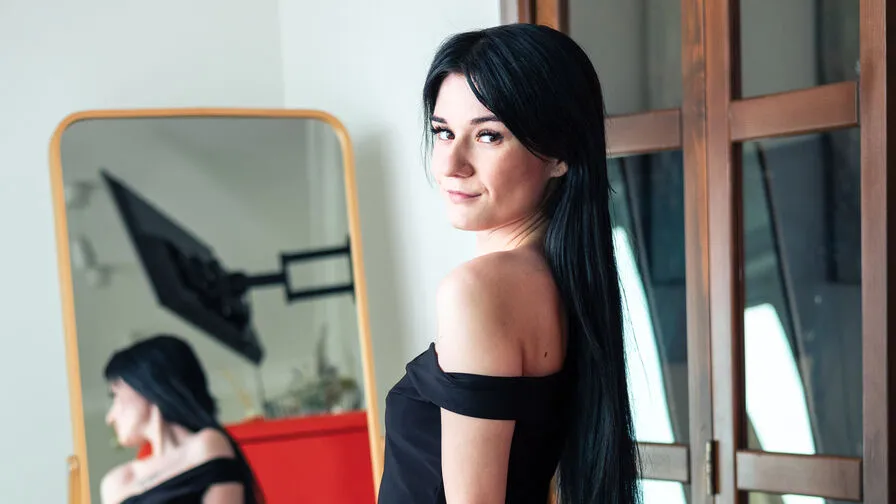 Watch LucySerenity Live Stream LucySerenity - Live white Cam Show