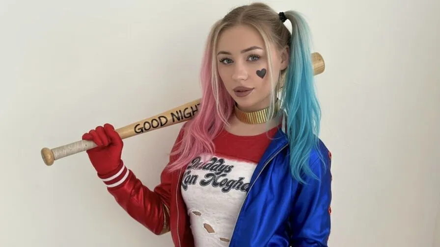 Watch MargoRobbz Live Stream MargoRobbz - Live white Cam Show