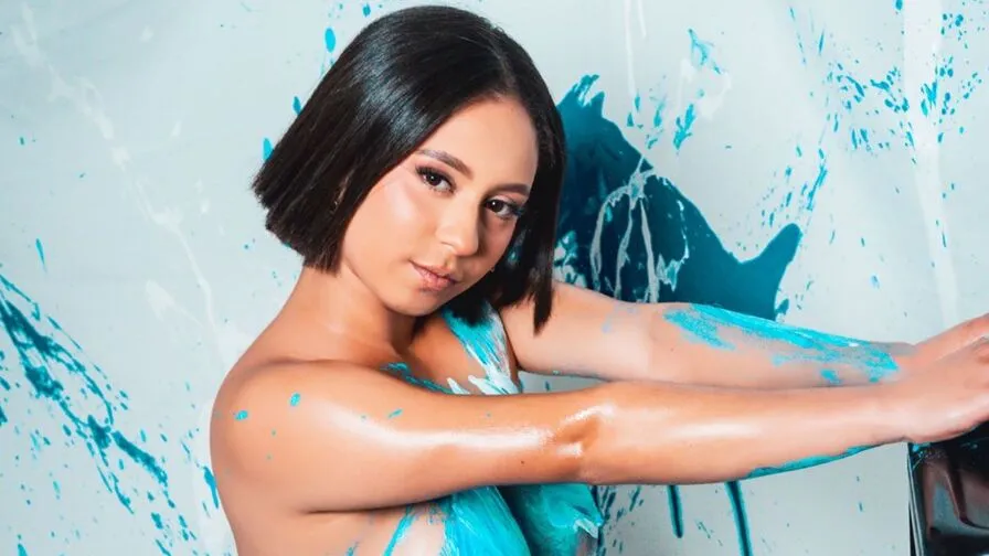 Watch MilaGraf Live Stream MilaGraf - Live latin Cam Show