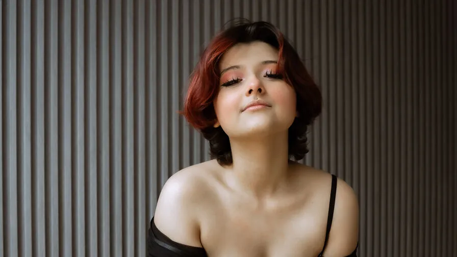 Watch MisakiWong Live Stream MisakiWong - Live latin Cam Show