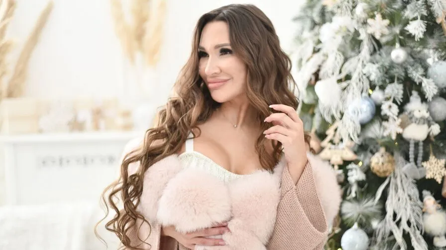 Watch MonicaQueens Live on CamsGate MonicaQueens - white Cam Model Live