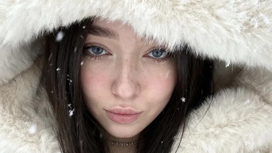 Watch NovaRei Live on CamsGate NovaRei - white Cam Model Live