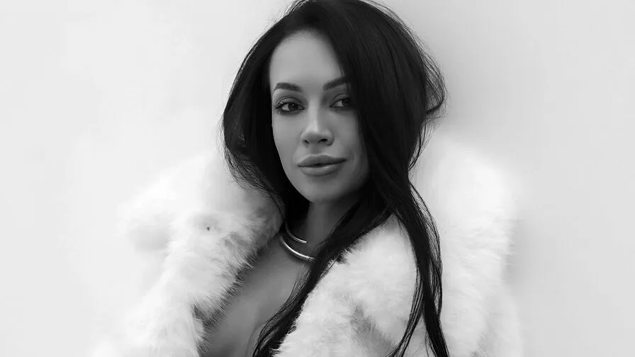 Watch RaqueleGrace Live on CamsGate RaqueleGrace - white Cam Model Live