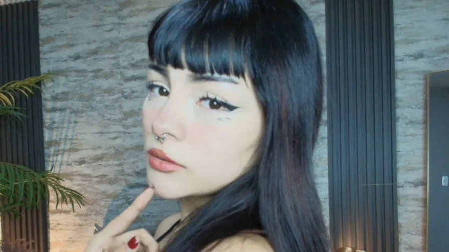 Watch SakuraRapper Live on CamsGate SakuraRapper - latin Cam Model Live