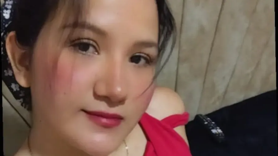 Watch SelanaRuiz Live on CamsGate SelanaRuiz - latin Cam Model Live