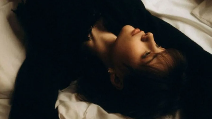 Watch ZulaMabin Live Stream ZulaMabin - Live white Cam Show